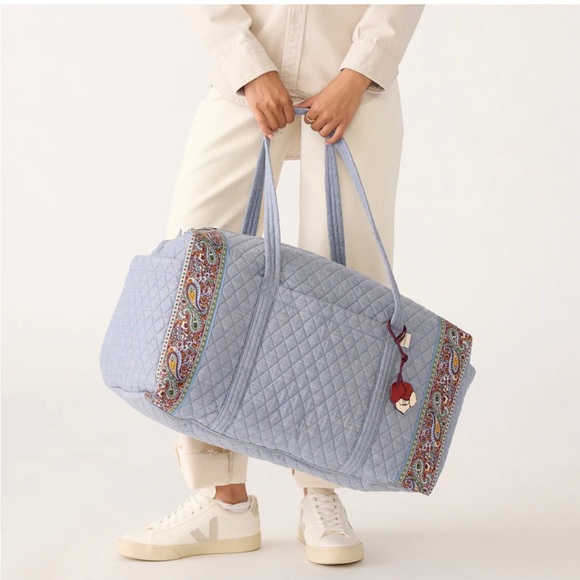 Vera Bradley EUC duffle travel Bag - Picture 10 of 10